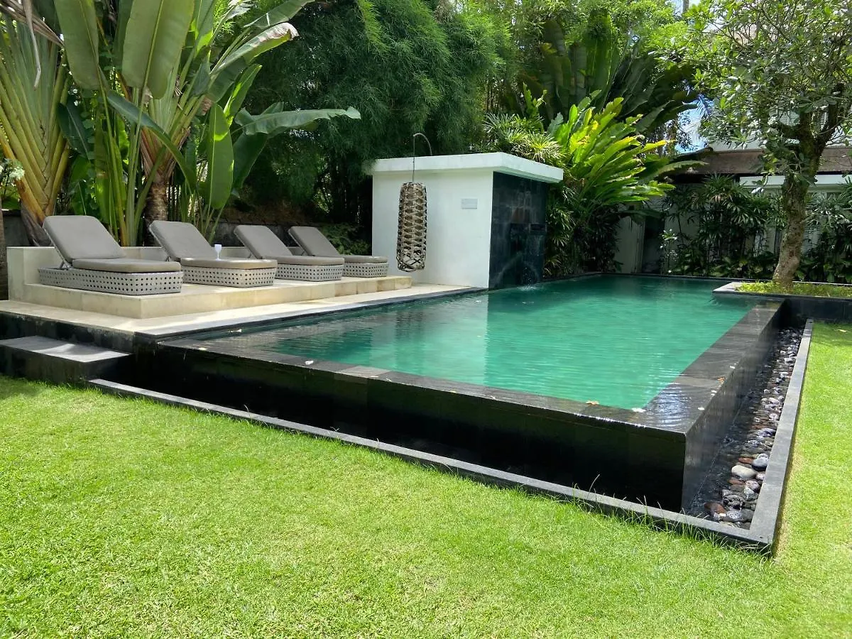 Flower Moon Villa Ubud  Indonesia